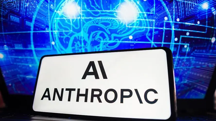 Anthropic 资深员工悄然购置偏远土地,以防"AI 失控"举家撤离